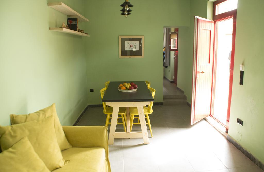 Porta Di Marina Apartment Chios Town Exterior photo